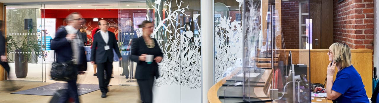 reception visitors 2560x700
